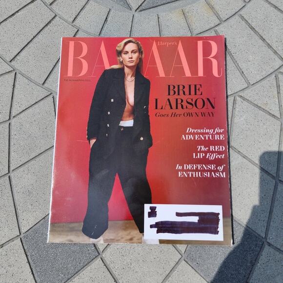 Harpers Bazaar Magazine Brie Larson The Reinvention Issue Fashion Periodical - Picture 5 of 5
